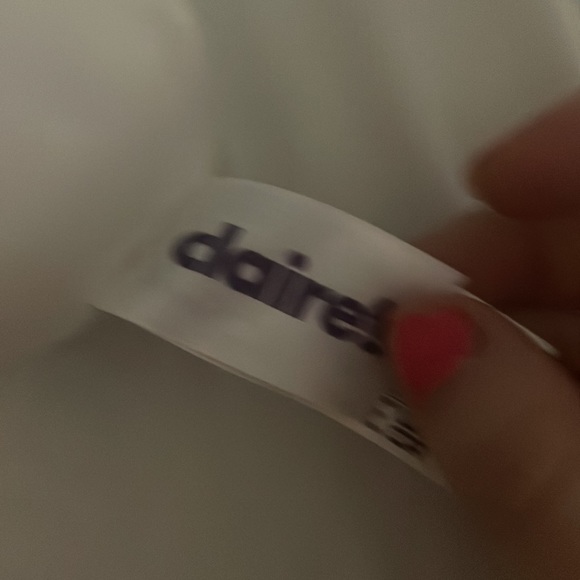 I’m selling an Claire’s clip squishmellow (no tags sorry) - Picture 3 of 4